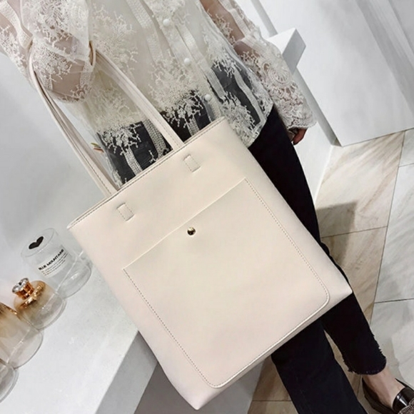 Tote bag With matching pompom key chain - Picture 8 of 9